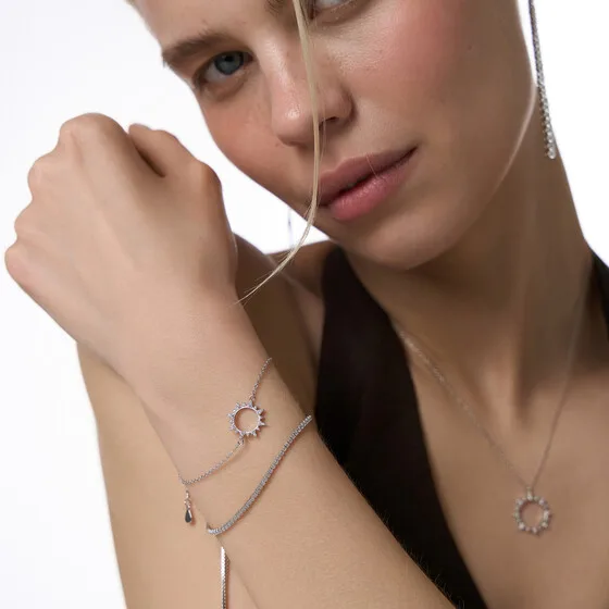 Браслет из серебра с фианитами — модель b586xa1