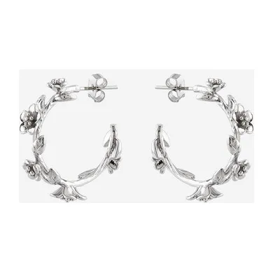 Серебристые серьги-кольца с цветами — модель pf7da5w