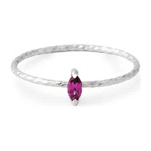 Серебряное тонкое кольцо с тонким гранатом Wisteria Gems Poison Drop — модель affegmu — фото 2