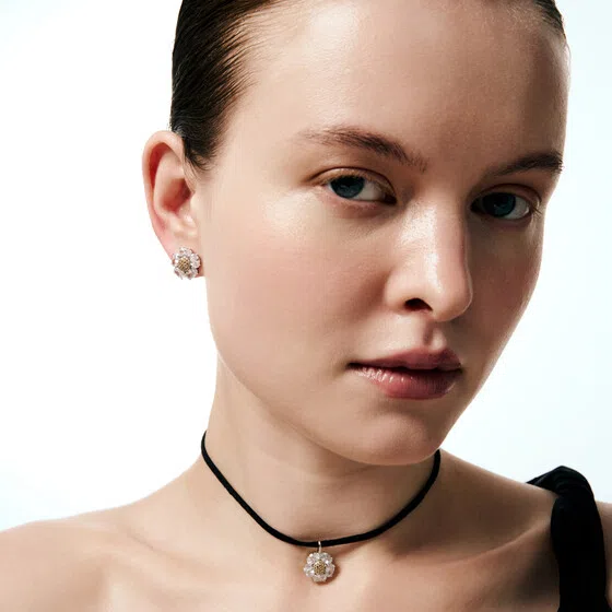 Серьги-пусеты маргаритки из серебра с фианитами AMOVA Poison Drop — модель ypmcvtk — фото 3
