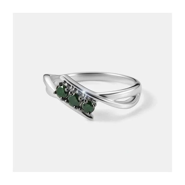 Серебряное кольцо с зелеными бриллиантами — арт. 10321-001246