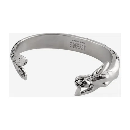 Серебристый жесткий браслет MERMAID MM6 Maison Margiela Poison Drop — модель whxmtf8 — фото 2