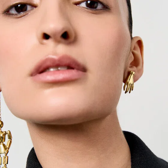 Позолоченные асимметричные серьги из серебра «КУКЛОВОД И МАРИОНЕТКА» Dzhanelli Jewellery Poison Drop — модель bjp48n1 — фото 3