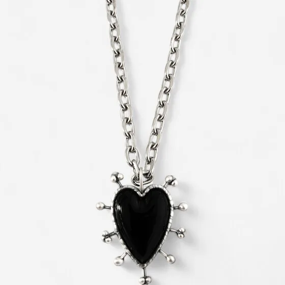 Кулоны и подвески POISONED HEARTS — модель 3tekk9n