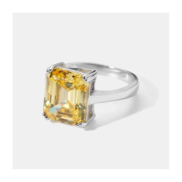 Серебряное кольцо с желтым кубическим цирконием — арт. 10323-000176