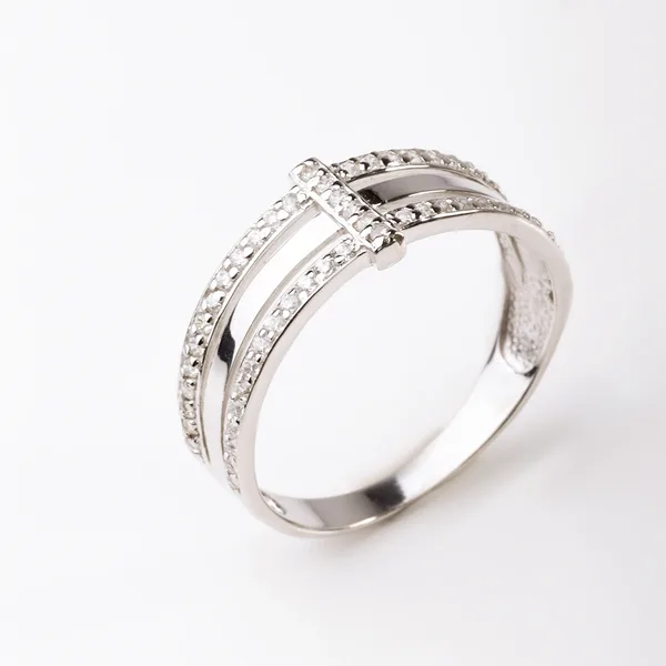 Кольцо из серебра с фианитами — арт. 000-333097