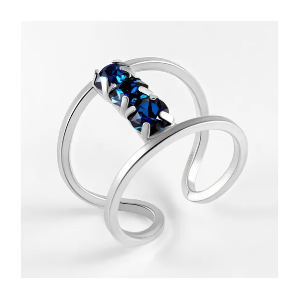 Кольцо из серебра с кристаллами swarovski — арт. 000-390387