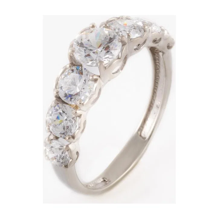 Кольцо из серебра с фианитами