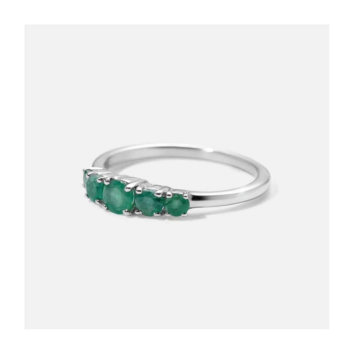 Серебряное кольцо с изумрудами UVI, арт. 10321-000364