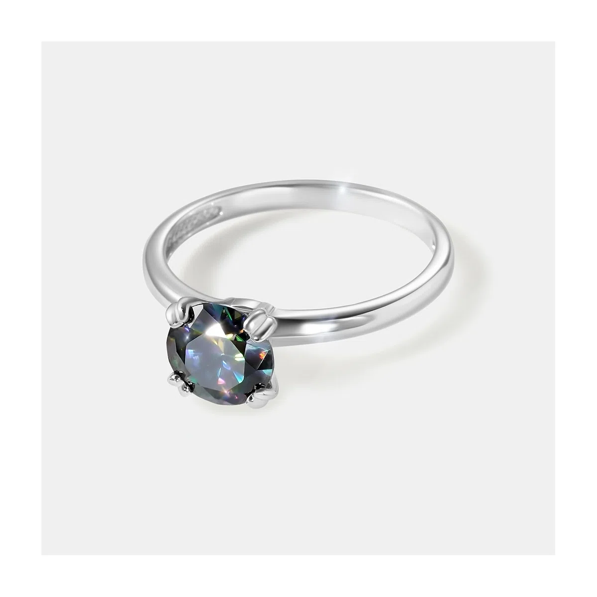 Серебряное кольцо с муассанитом UVI, арт. 10323-000544, 1,84 г