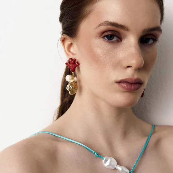 Акцентные серьги Vanessa Baroni — модель ec74r8j