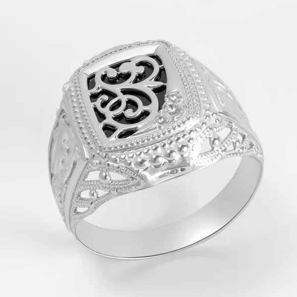 Печатка из серебра с фианитами — арт. 000-374526