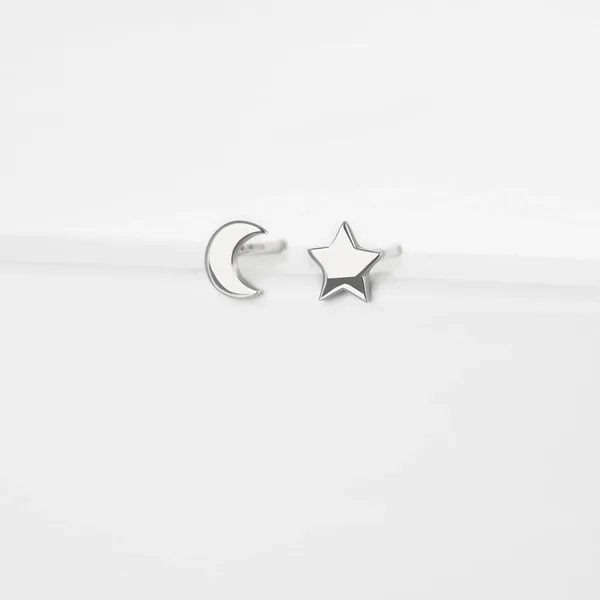 Серьги гвоздики из серебра — арт. 000-358986