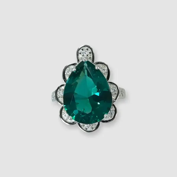 Серебряное кольцо с зеленой шпинелью — арт. 10322-004904