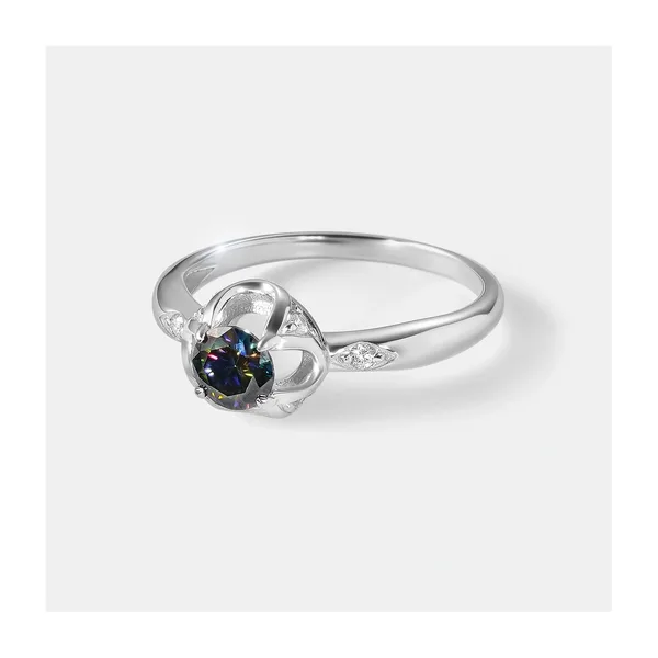 Серебряное кольцо с муассанитом — арт. 10323-000538