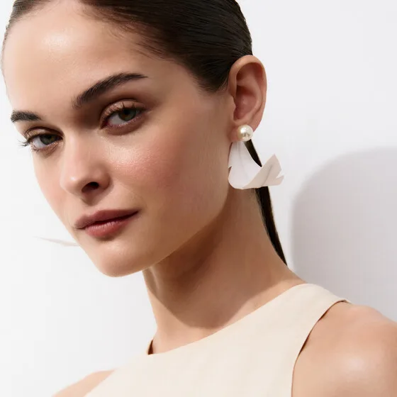 Акцентные серьги Marni — модель ybekygr