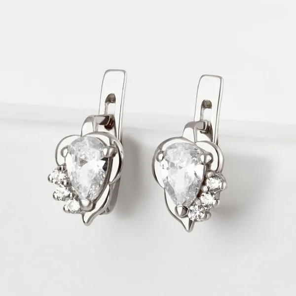Серьги из серебра с фианитами — арт. 000-311263
