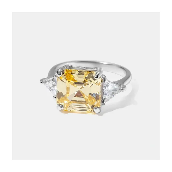 Серебряное кольцо с кубическим цирконием — арт. 10323-000172