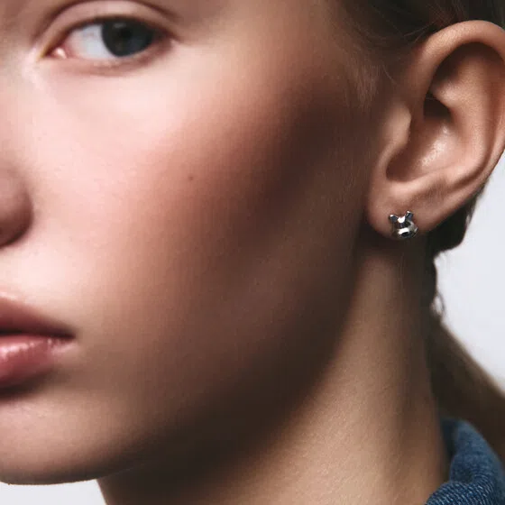 Пусеты из серебра с эмалью коллекция «Животные» — медвежонок УРА jewelry Poison Drop — модель 1px2reu — фото 3