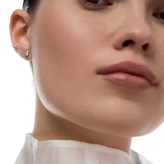 Пусеты из белого золота с фианитами в круглой оправе Blush Poison Drop — модель ygu4g76 — фото 2