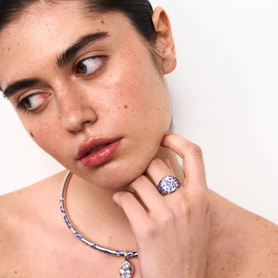 Серебристое кольцо Mistery Bloom — модель thybu58