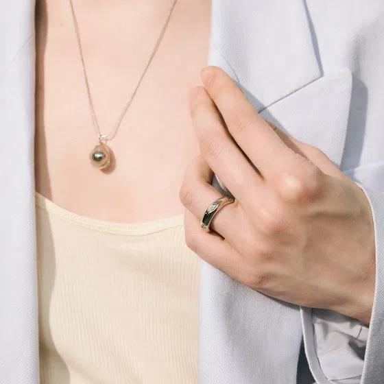 Кольцо с круглыми кристаллами Herald Percy Poison Drop — модель nq3788r — фото 6