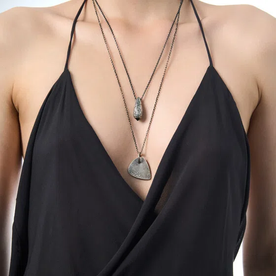 Подвеска из серебра REVERBERATION 1 PENDANT CULT VII Poison Drop — модель whb4ecw — фото 3