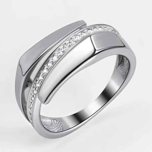 Кольцо из серебра с фианитами — арт. 000-399225