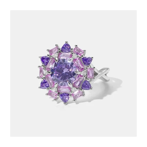 Серебряное кольцо с кубическим цирконием "Цветок" — арт. 10323-000112