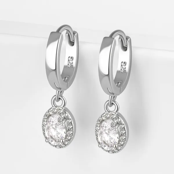 Серьги из серебра с фианитами — арт. 000-388572