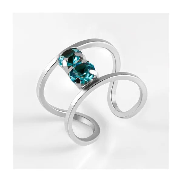 Кольцо из серебра с кристаллами swarovski — арт. 000-390390