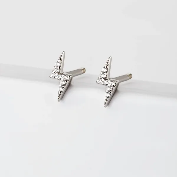 Серьги гвоздики из серебра с фианитами — арт. 000-366232