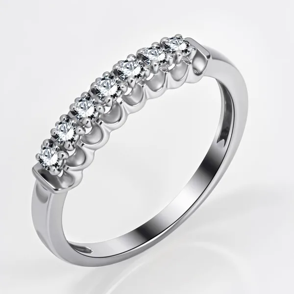Кольцо из серебра с фианитами — арт. 000-399232