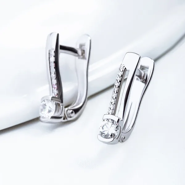 Серьги из серебра с фианитами — арт. 000-351651