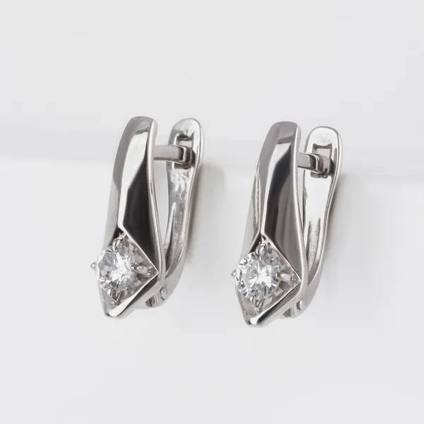 Серьги из серебра с фианитами — арт. 000-369759