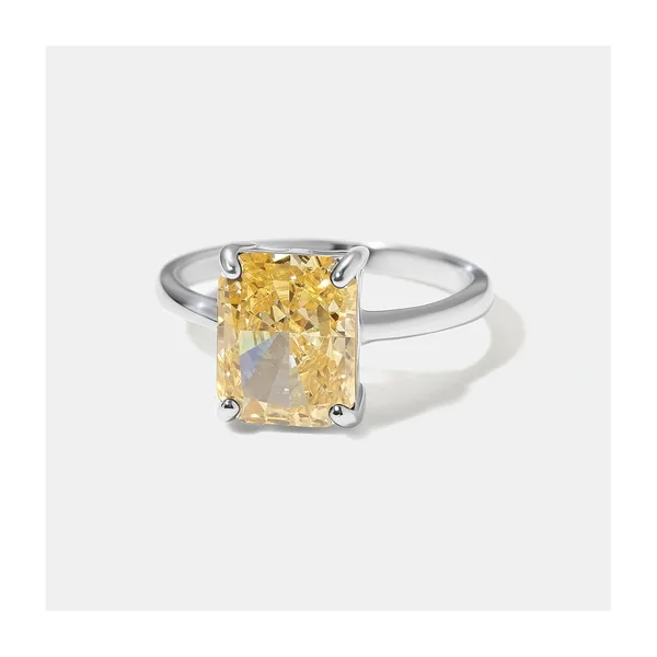 Серебряное кольцо с кубическим цирконием — арт. 10323-000208