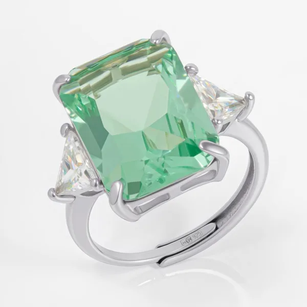 Кольцо из серебрас фианитом — арт. 000-400392