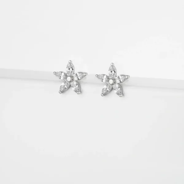 Серьги гвоздики из серебра с фианитами — арт. 000-334973