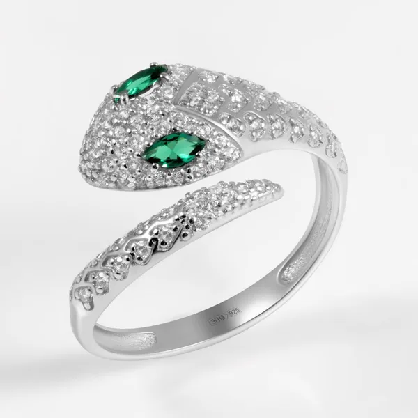 Кольцо из серебра с фианитами — арт. 000-387613